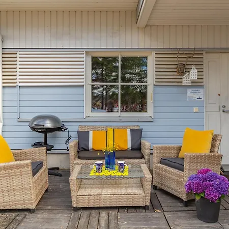 Kuukkeli Estalagem 2*